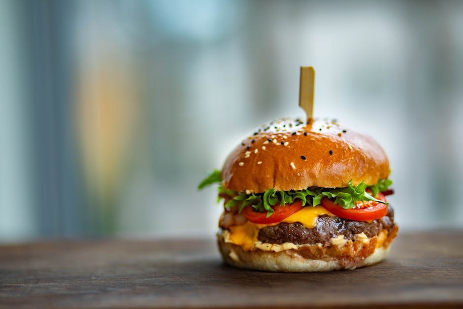 Who Owns Dolly's Burgers and Shakes