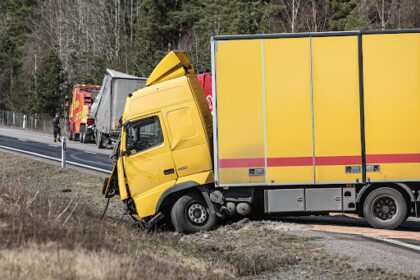 From Crash To Clarity: What Logistics Teams Can Learn From Truck Accidents